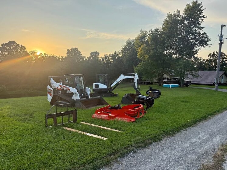 2021 Bobcat T76 + E45 Package